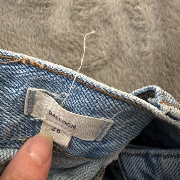 Madewell Jeans size 26 Balloon Barrel Leg Light Wash Front Yoke - Picture 4 of 9